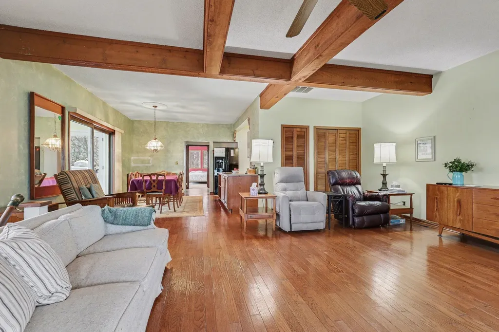 3135 Lakeshore Drive Muskegon City MI 49441