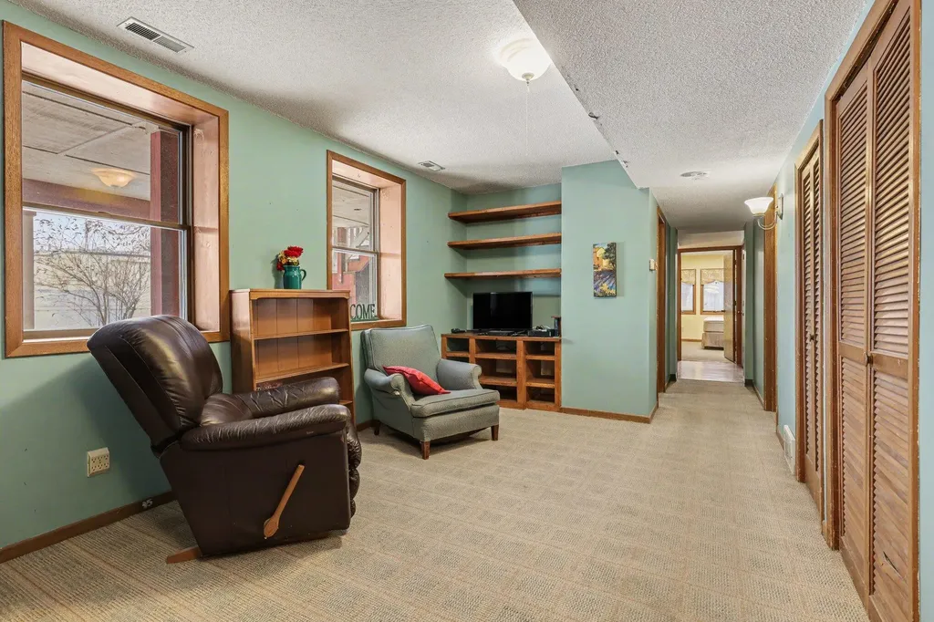 3135 Lakeshore Drive Muskegon City MI 49441
