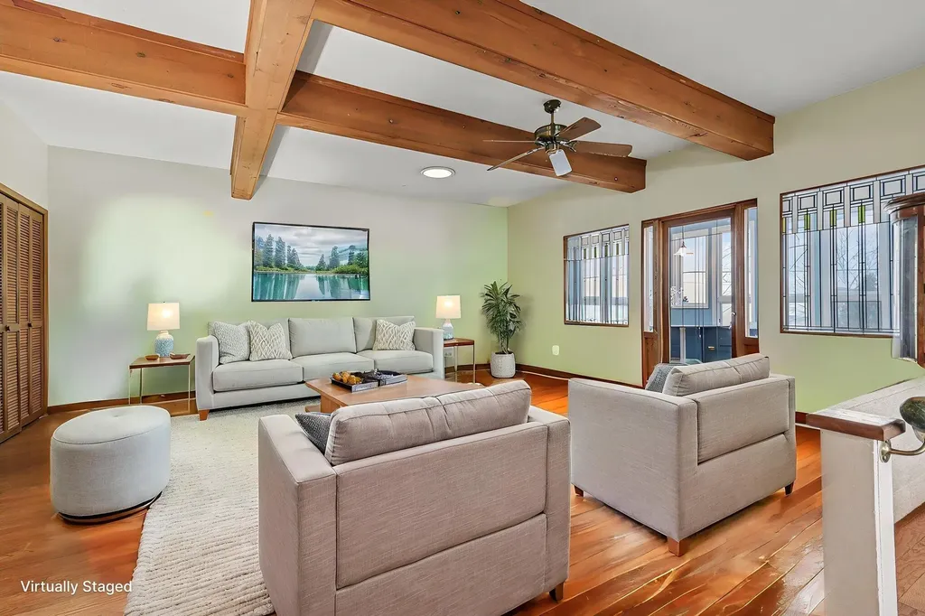 3135 Lakeshore Drive Muskegon City MI 49441