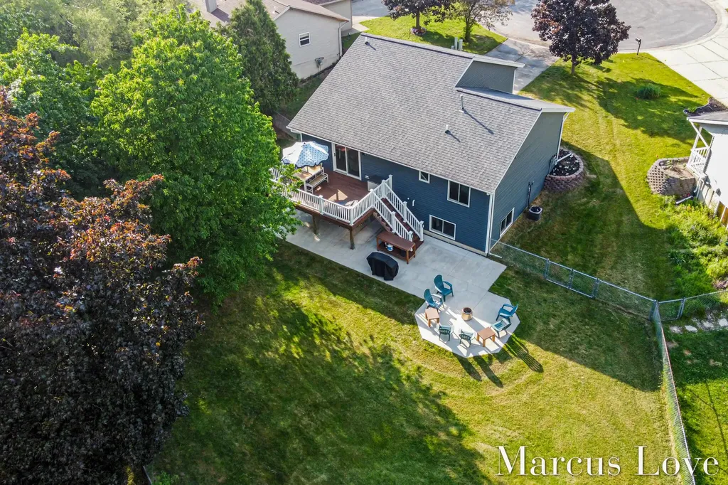 466 Madison Court SE Kentwood City MI 49548