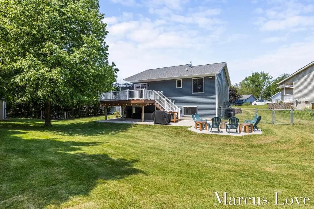 466 Madison Court SE Kentwood City MI 49548