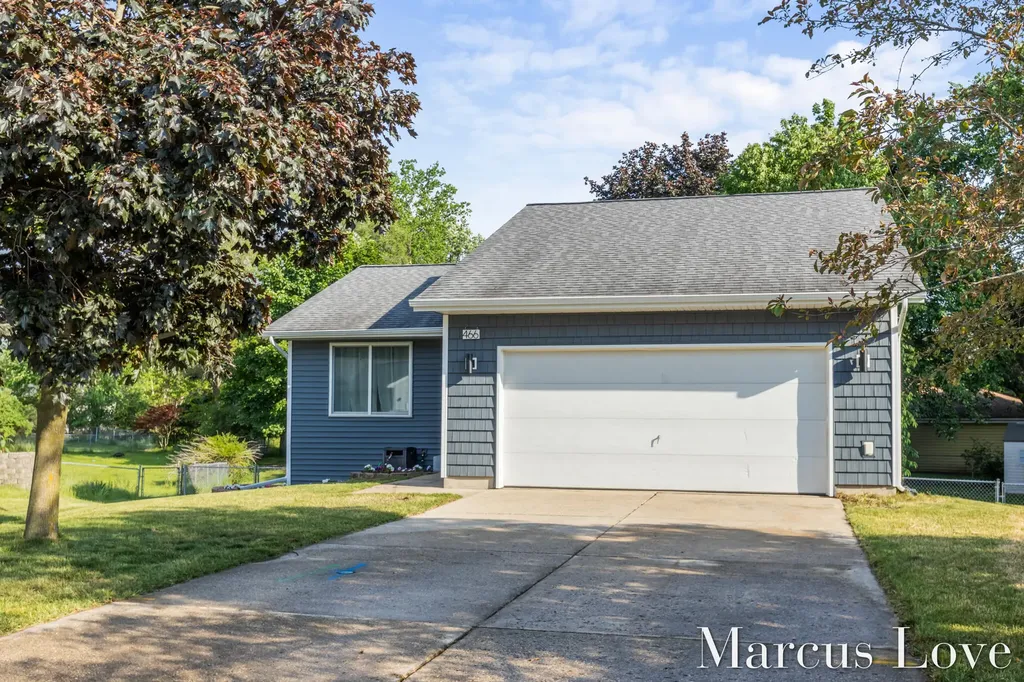 466 Madison Court SE Kentwood City MI 49548