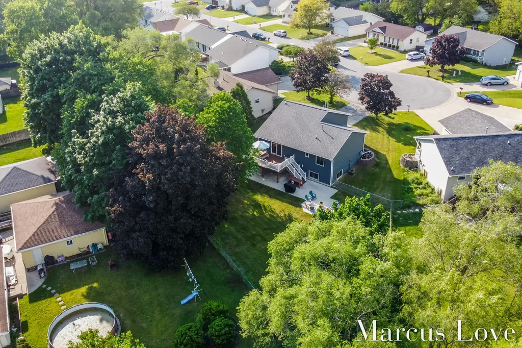 466 Madison Court SE Kentwood City MI 49548