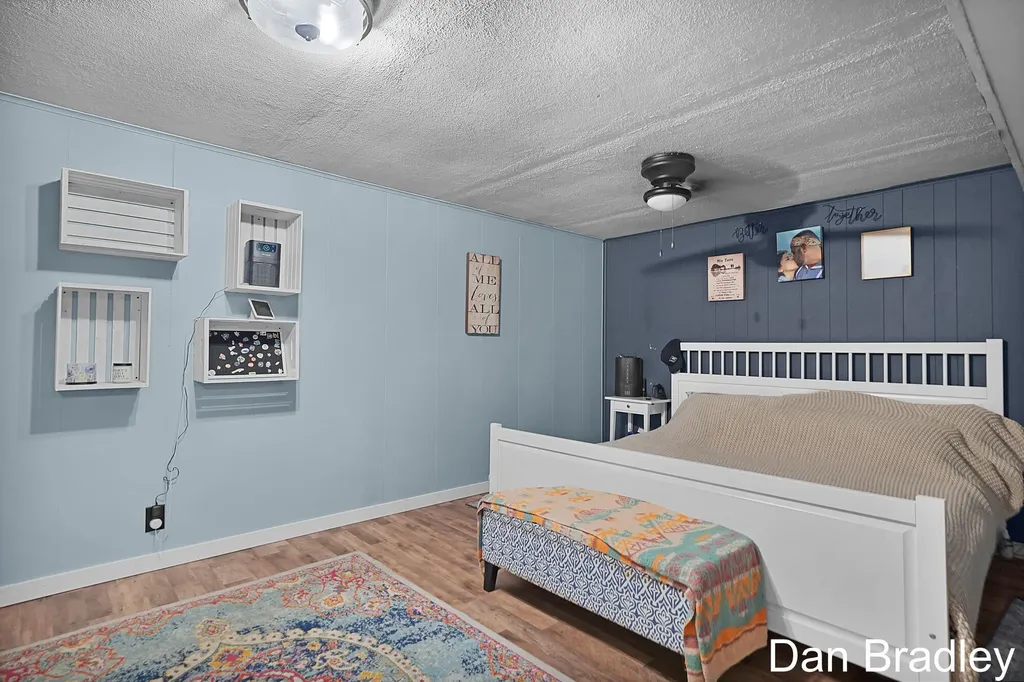 2506 James Avenue Muskegon Charter Township MI 49442