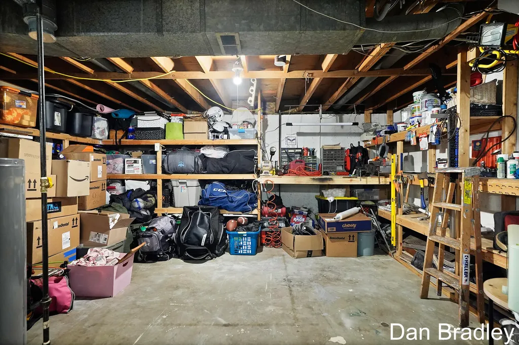 2506 James Avenue Muskegon Charter Township MI 49442