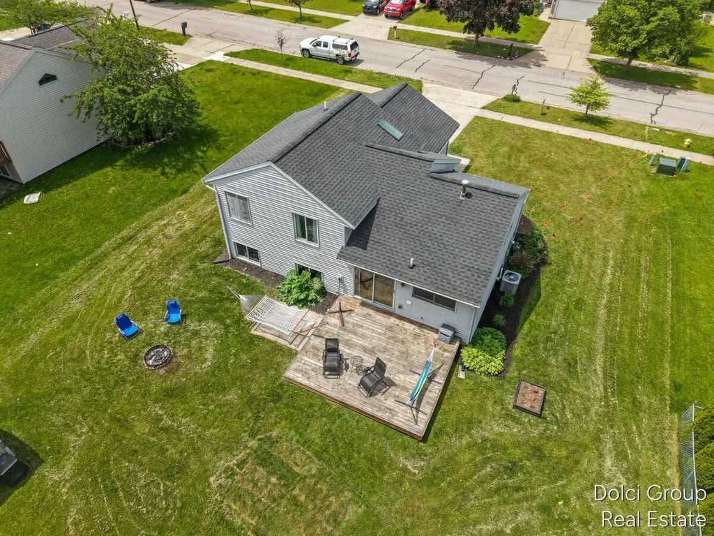 233 Jennifer Lane Holland City MI 49423