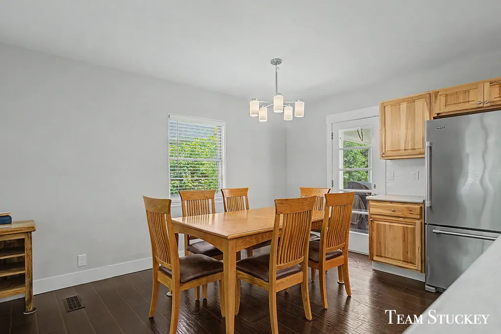 216 Boltwood Drive NE Grand Rapids City MI 49505