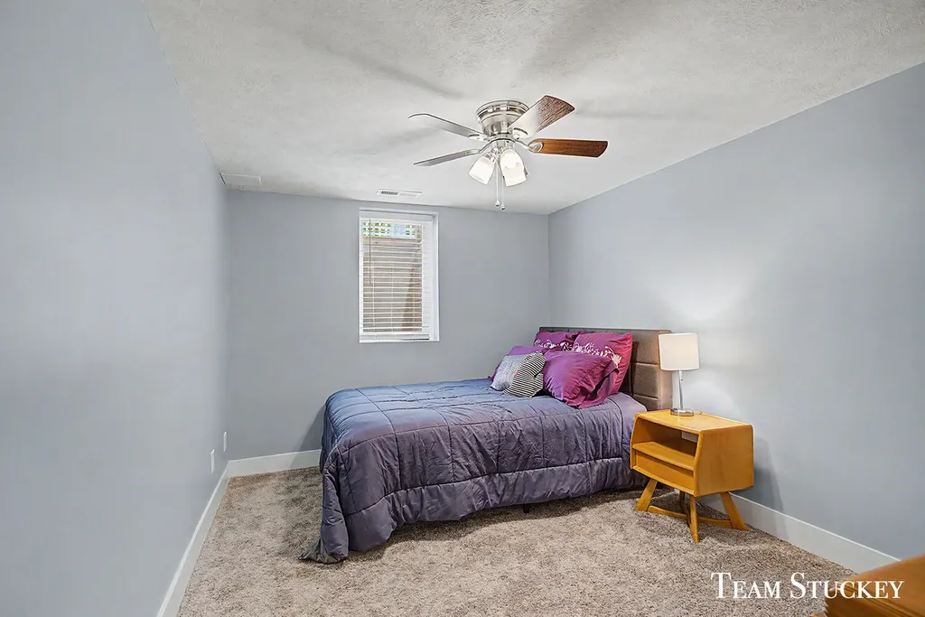 216 Boltwood Drive NE Grand Rapids City MI 49505