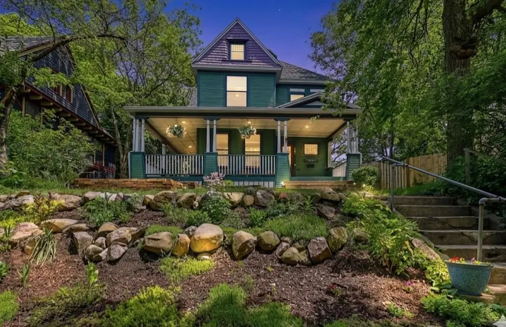 624-628 Prospect Avenue SE Grand Rapids City MI 49503