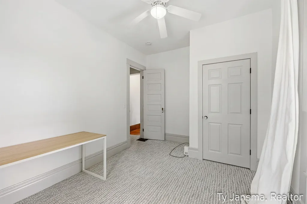 624-628 Prospect Avenue SE Grand Rapids City MI 49503