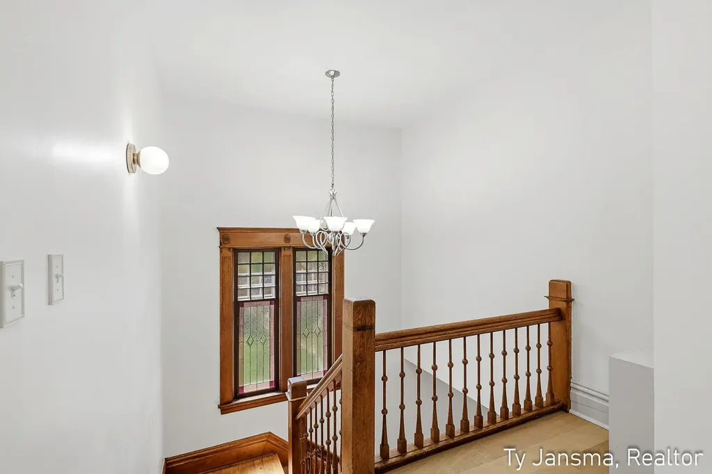 624-628 Prospect Avenue SE Grand Rapids City MI 49503