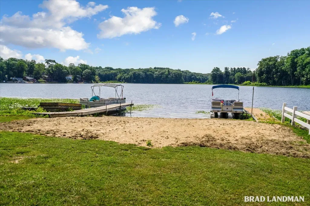 1499 Big Lake Drive Watson Township MI 49328