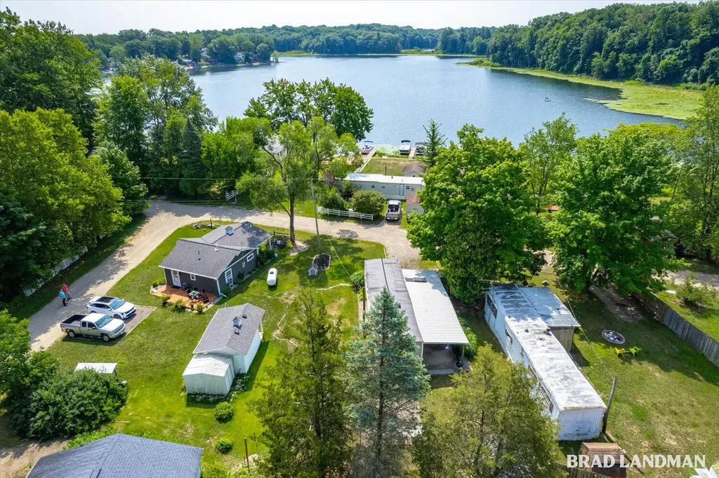 1499 Big Lake Drive Watson Township MI 49328