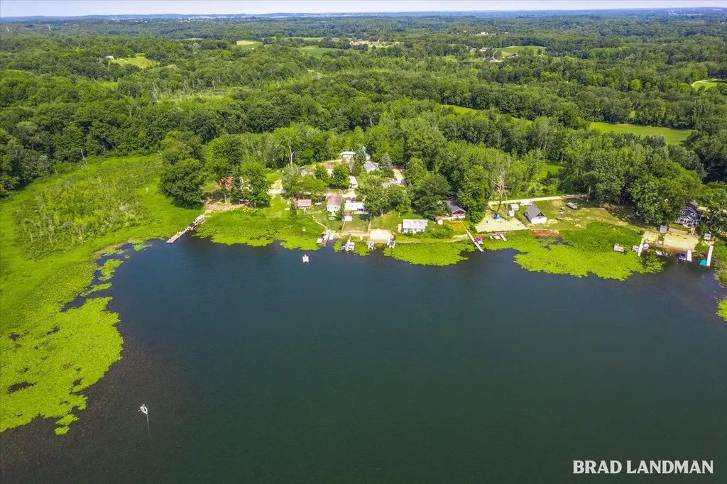 1499 Big Lake Drive Watson Township MI 49328