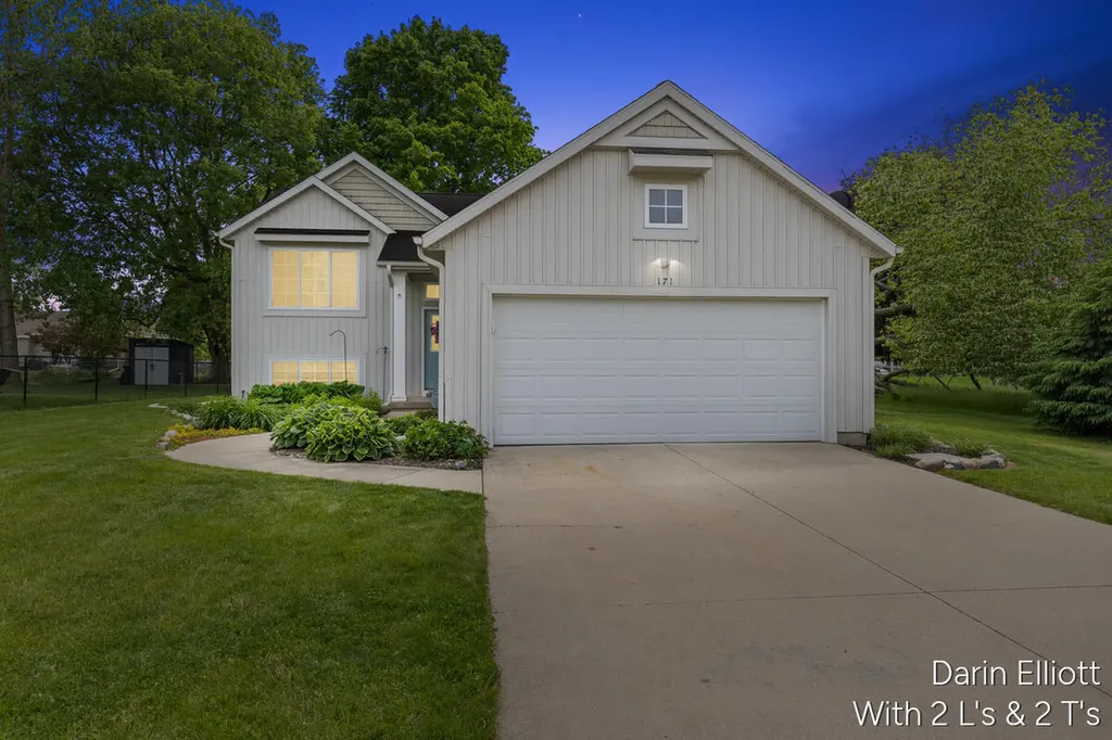 171 Foxtail Drive Ionia City MI 48846