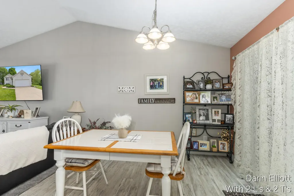 171 Foxtail Drive Ionia City MI 48846