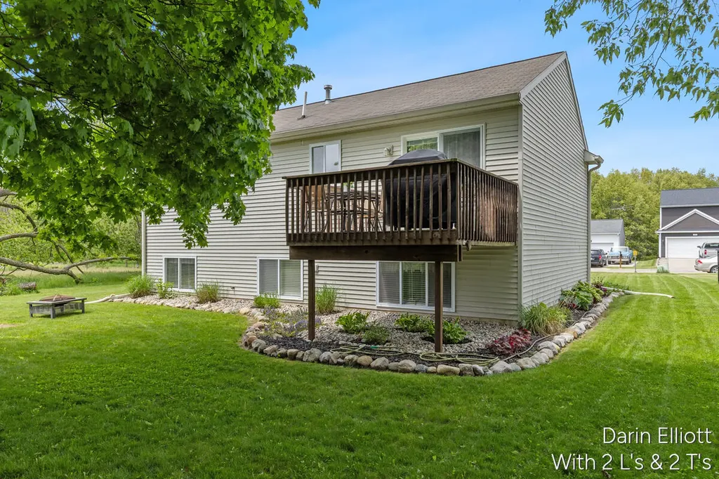 171 Foxtail Drive Ionia City MI 48846