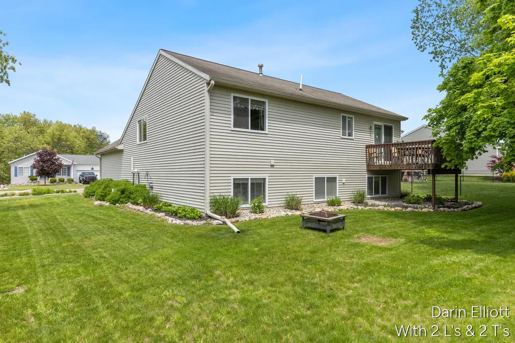 171 Foxtail Drive Ionia City MI 48846