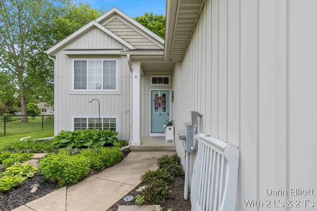 171 Foxtail Drive Ionia City MI 48846