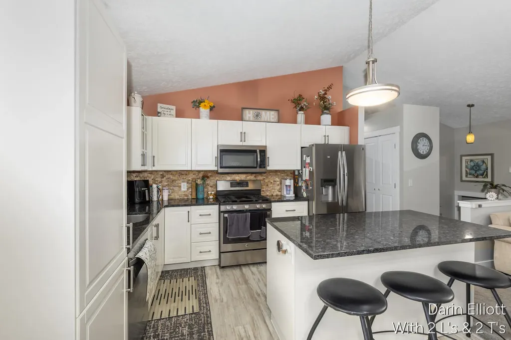 171 Foxtail Drive Ionia City MI 48846