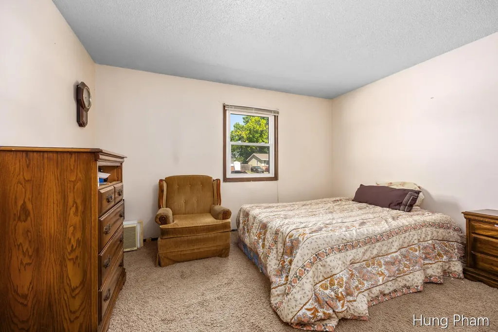 3542 Wedgewood Drive SW Wyoming City MI 49519