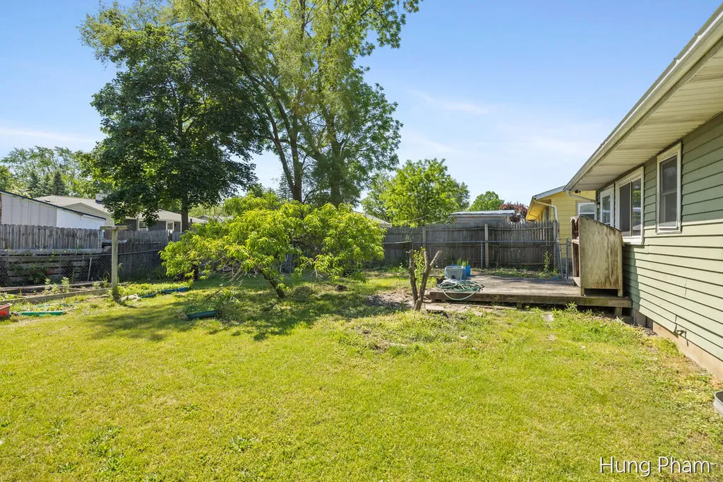 3542 Wedgewood Drive SW Wyoming City MI 49519