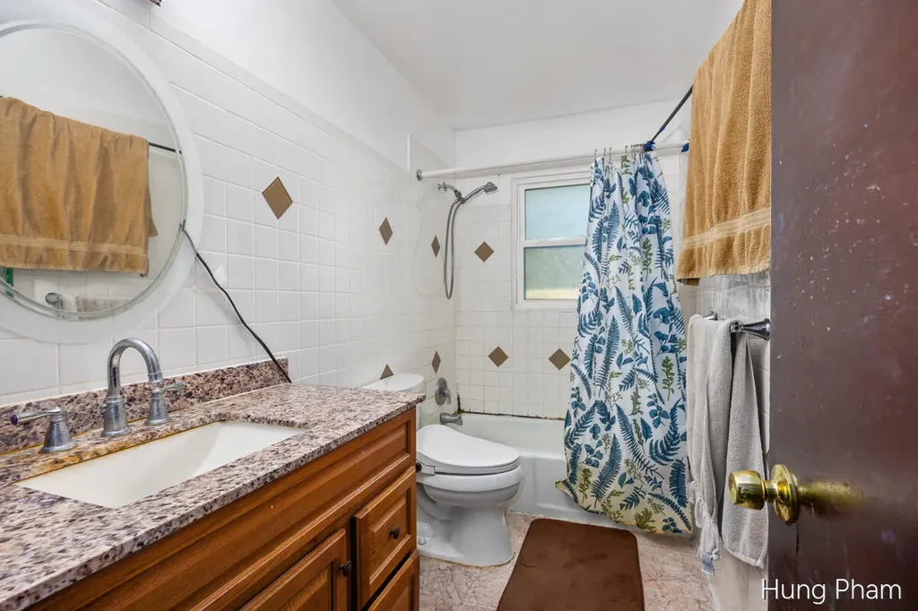 3542 Wedgewood Drive SW Wyoming City MI 49519