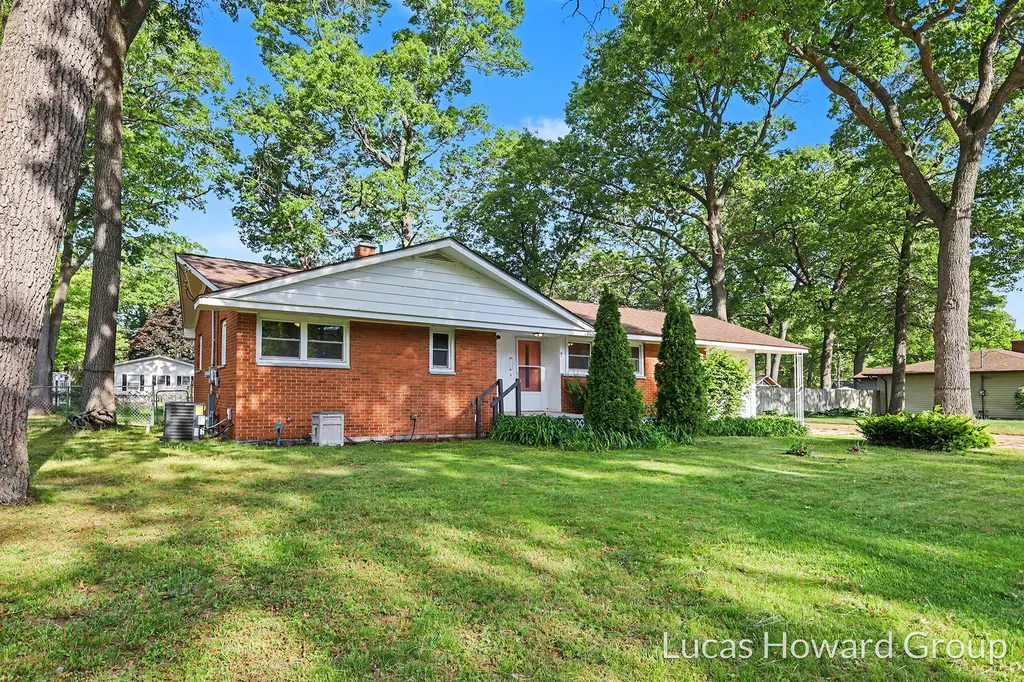 1365 Sumac Street Muskegon Charter Township MI 49445