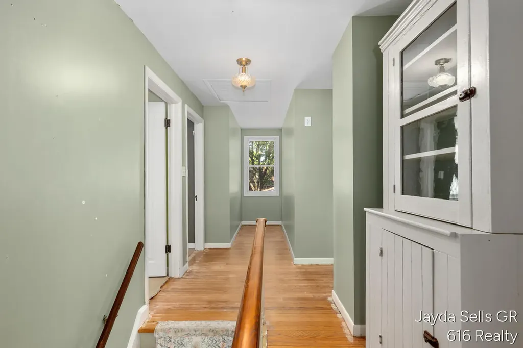 1853 Leonard Street NW Grand Rapids City MI 49504