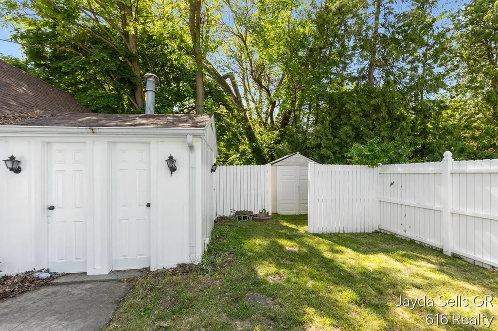 1853 Leonard Street NW Grand Rapids City MI 49504