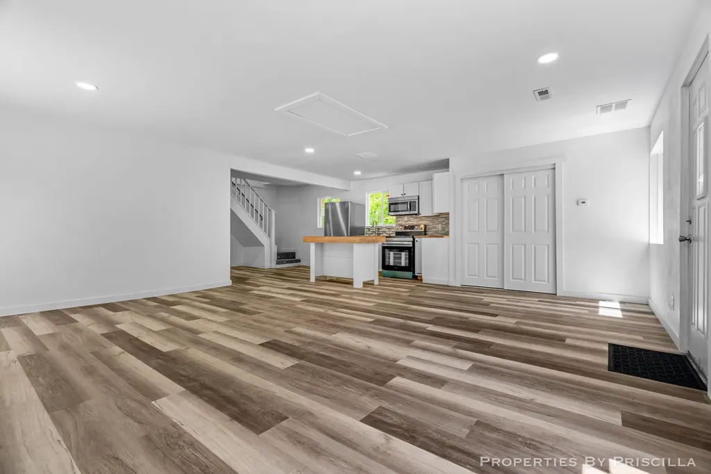 4457 S Croton Hardy Drive Big Prairie Township MI 49337
