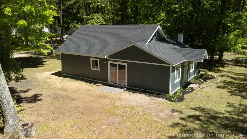 4457 S Croton Hardy Drive Big Prairie Township MI 49337