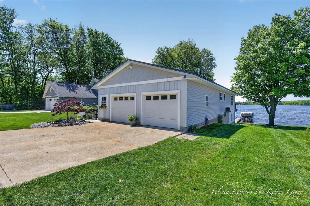 17230 Warrior Drive Winfield Township MI 49329