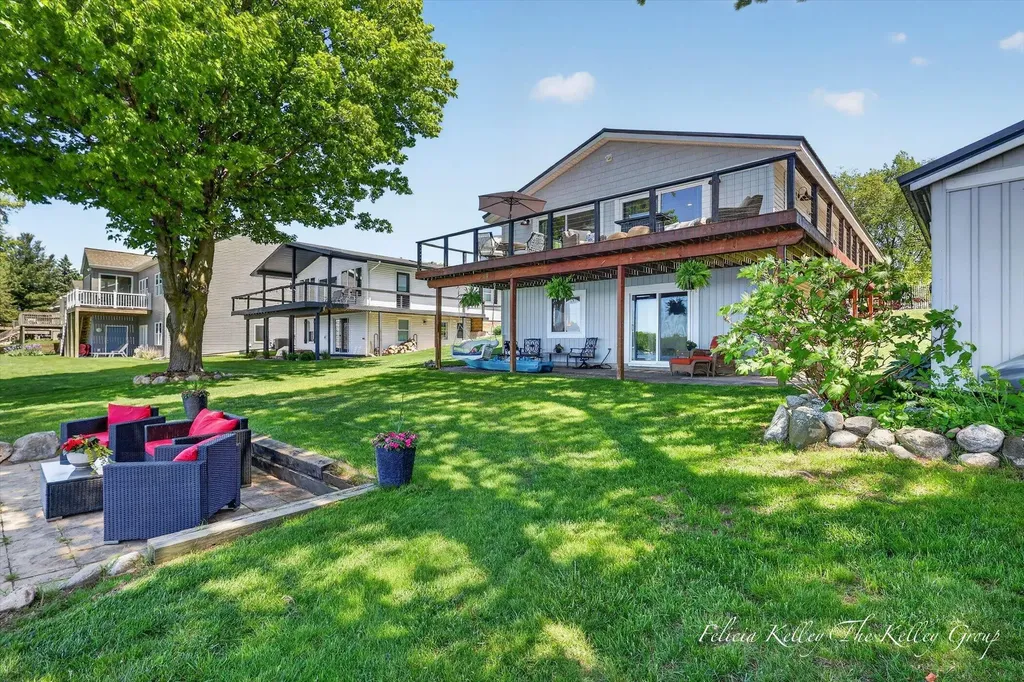 17230 Warrior Drive Winfield Township MI 49329