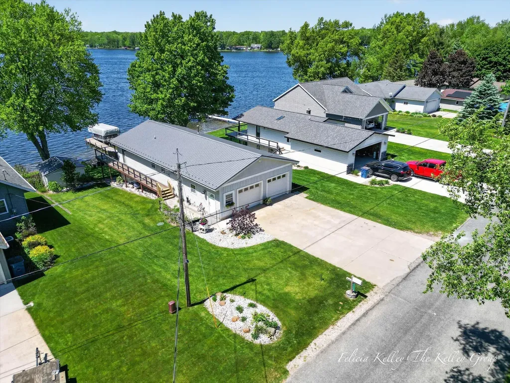 17230 Warrior Drive Winfield Township MI 49329