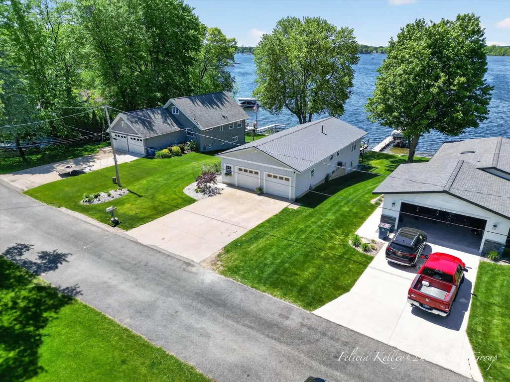 17230 Warrior Drive Winfield Township MI 49329