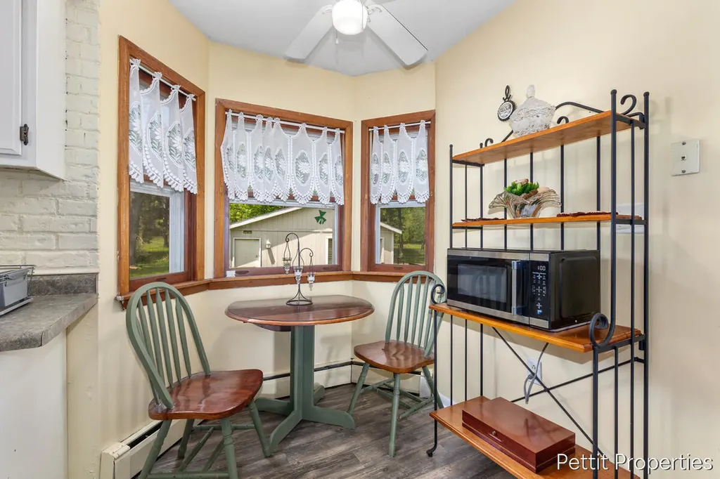 230 Creekview Drive Bedford Charter Township MI 49037