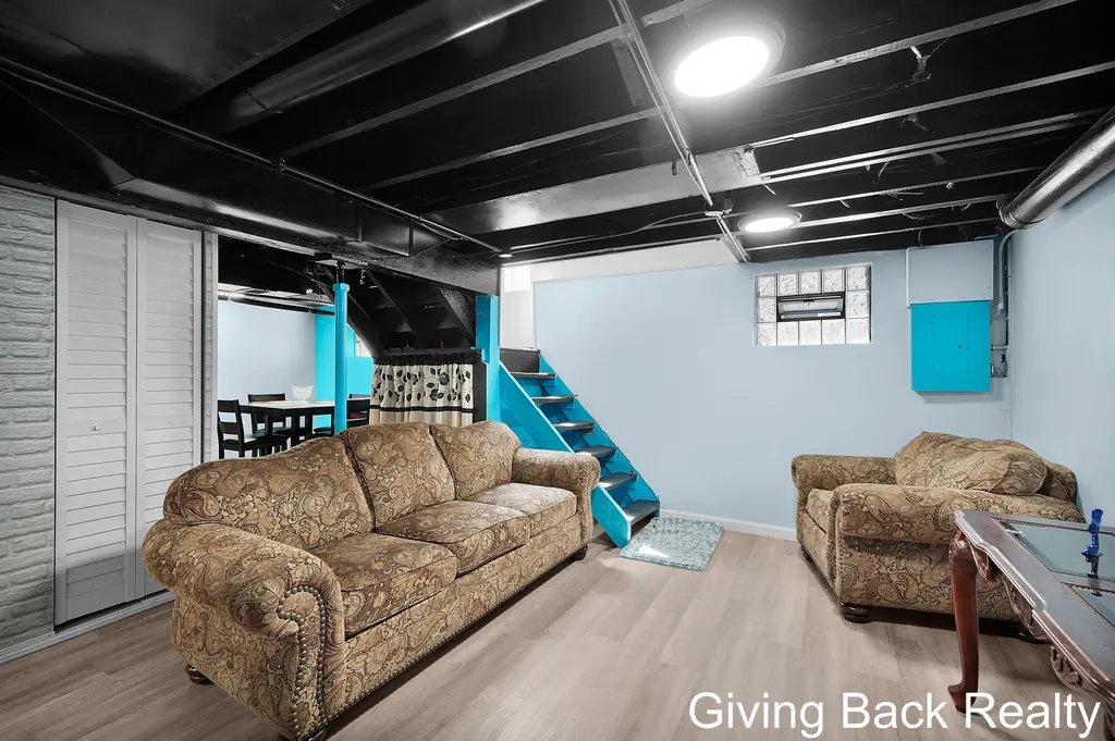 1100 Dallas Avenue SE Grand Rapids City MI 49507