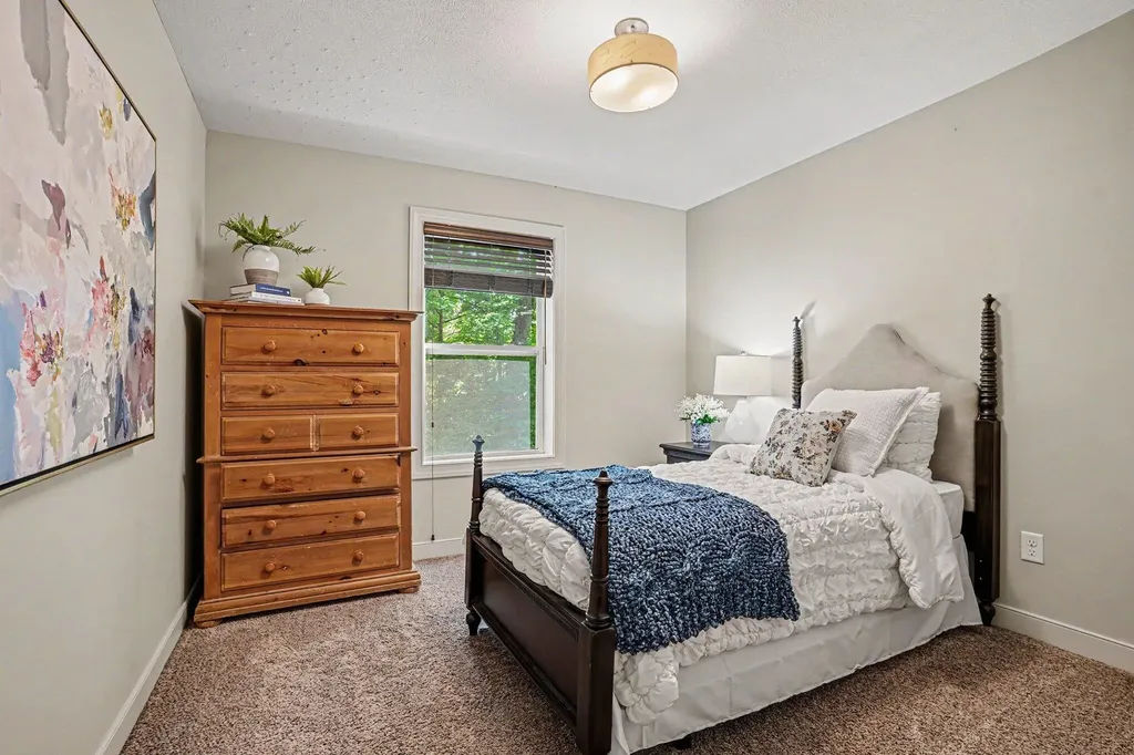 7082 S 10th Street Texas Charter Township MI 49009