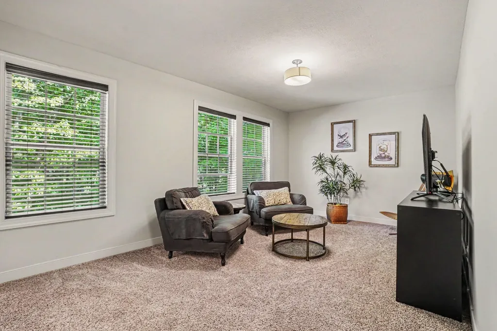 7082 S 10th Street Texas Charter Township MI 49009