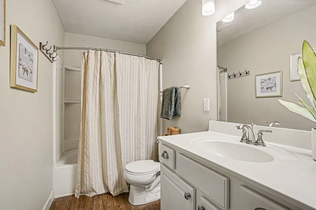 7082 S 10th Street Texas Charter Township MI 49009