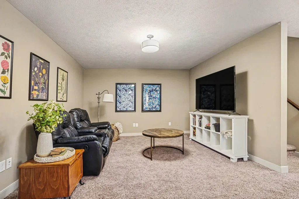 7082 S 10th Street Texas Charter Township MI 49009