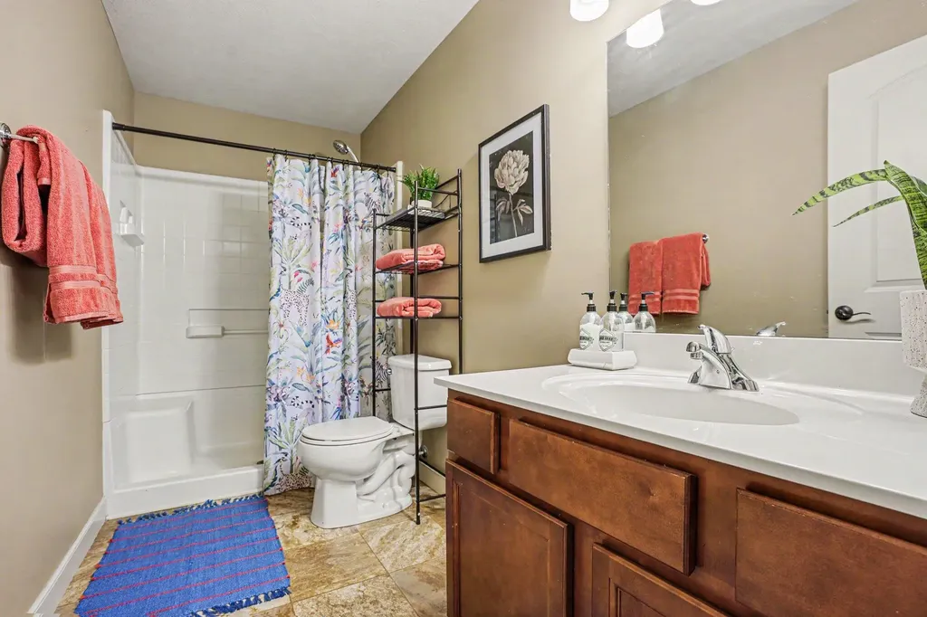7082 S 10th Street Texas Charter Township MI 49009