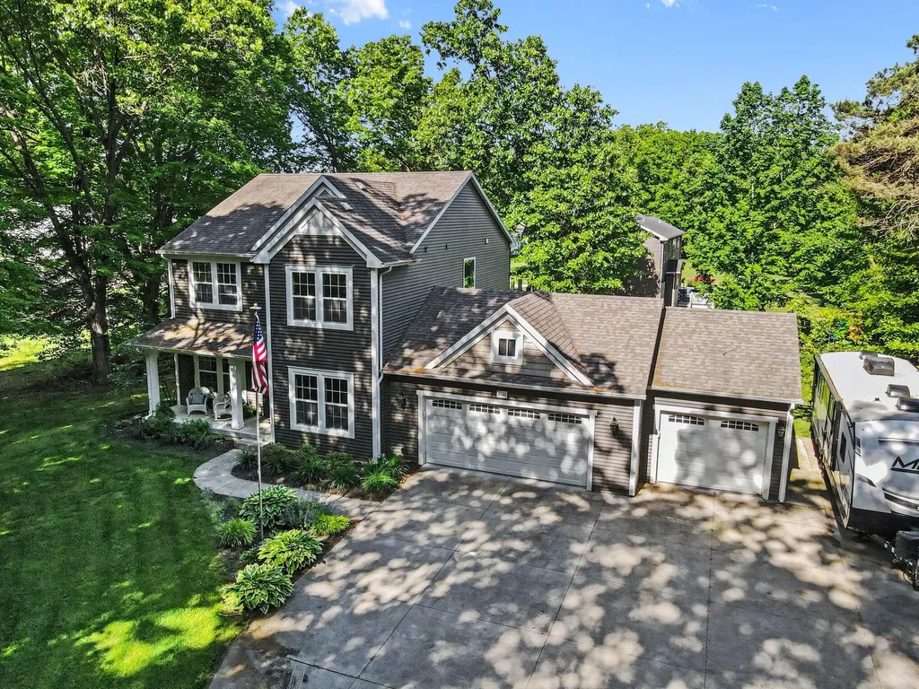 7082 S 10th Street Texas Charter Township MI 49009