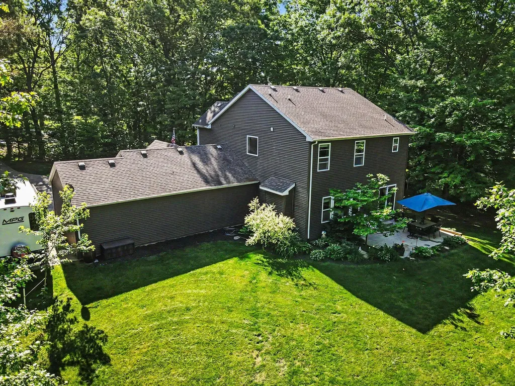 7082 S 10th Street Texas Charter Township MI 49009
