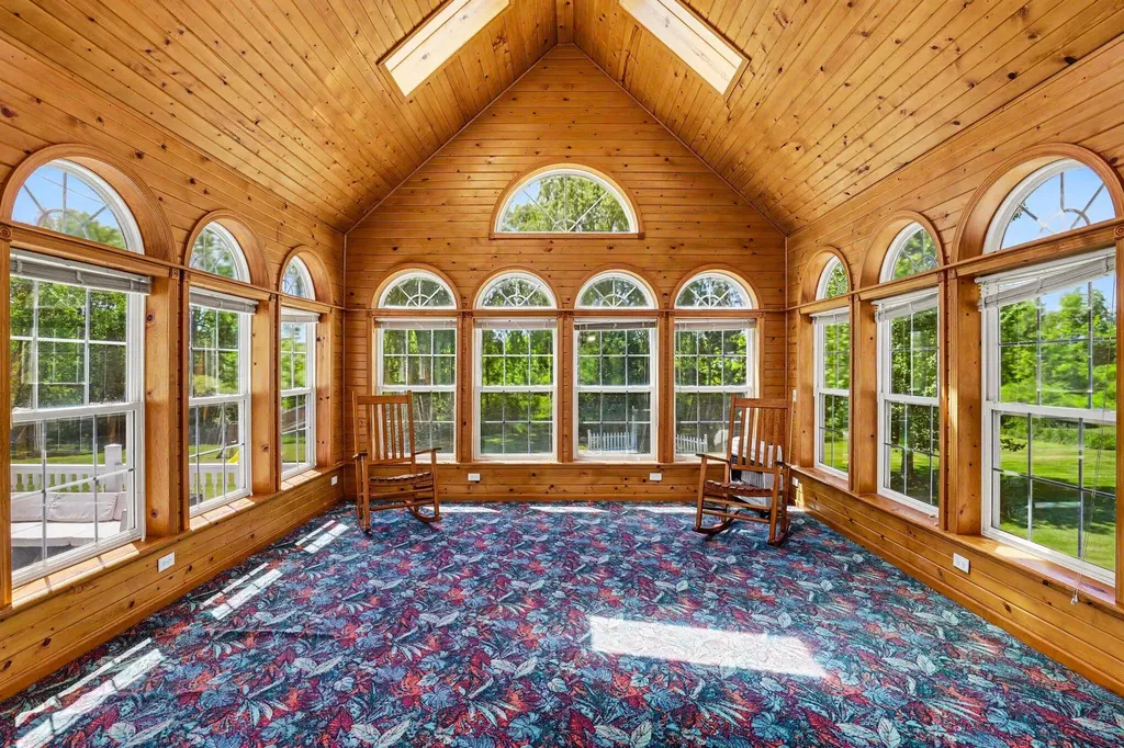 2945 W Lincoln Avenue Easton Township MI 48846