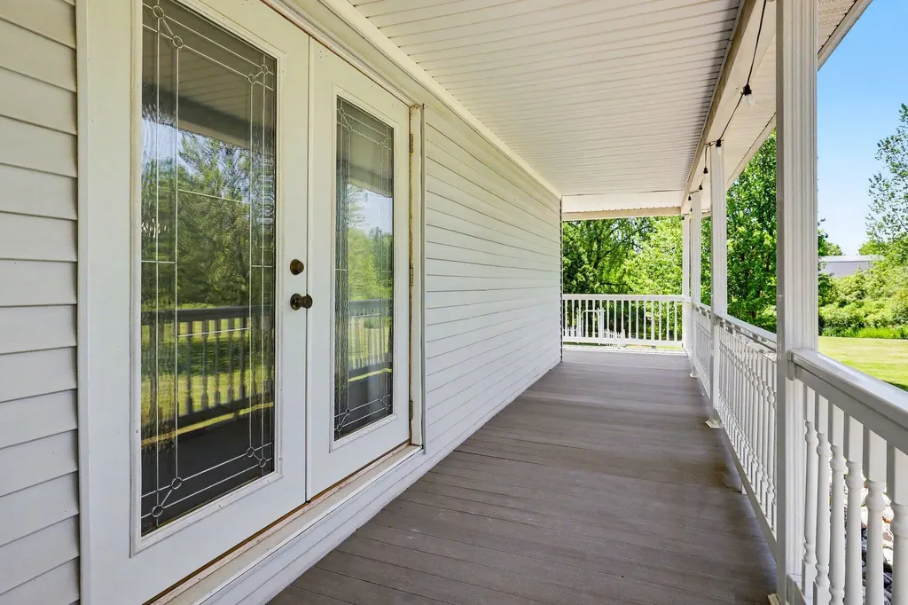 2945 W Lincoln Avenue Easton Township MI 48846