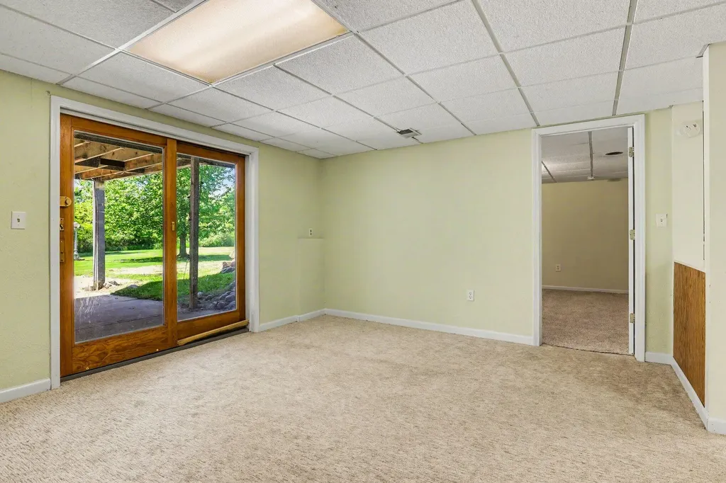 2945 W Lincoln Avenue Easton Township MI 48846