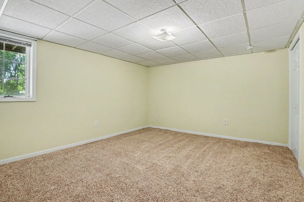 2945 W Lincoln Avenue Easton Township MI 48846