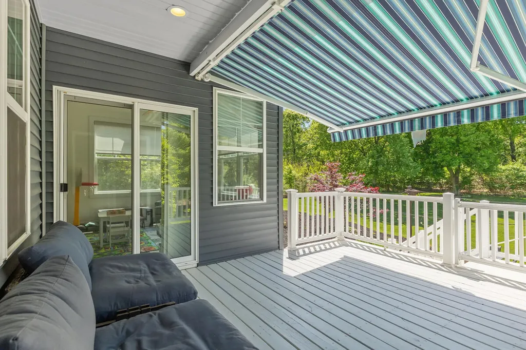 9579 Arrowcrest Drive NE Courtland Township MI 49341